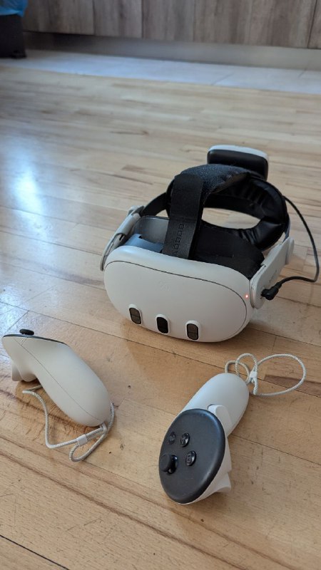 Meta Oculus Quest 3 512 GB VR гарнитура с аксессуарами 2