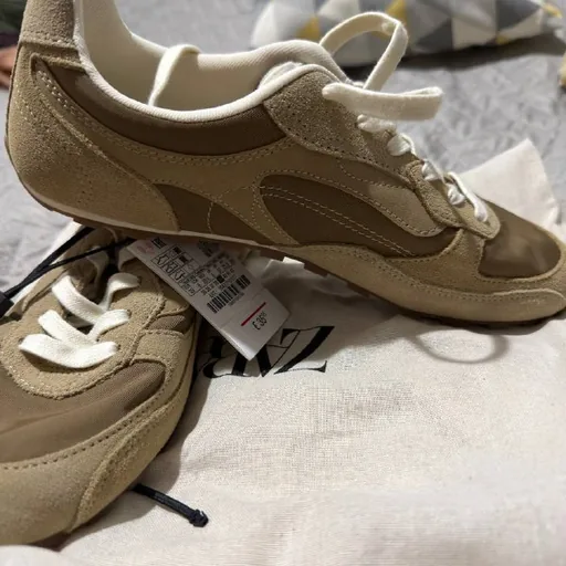 Женские кеды Zara