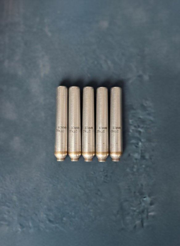 Барные стулья, бочка, зеркальная дверь, декоративная дверь, светильники, динамики, баллоны, косилка, электронагреватель 8