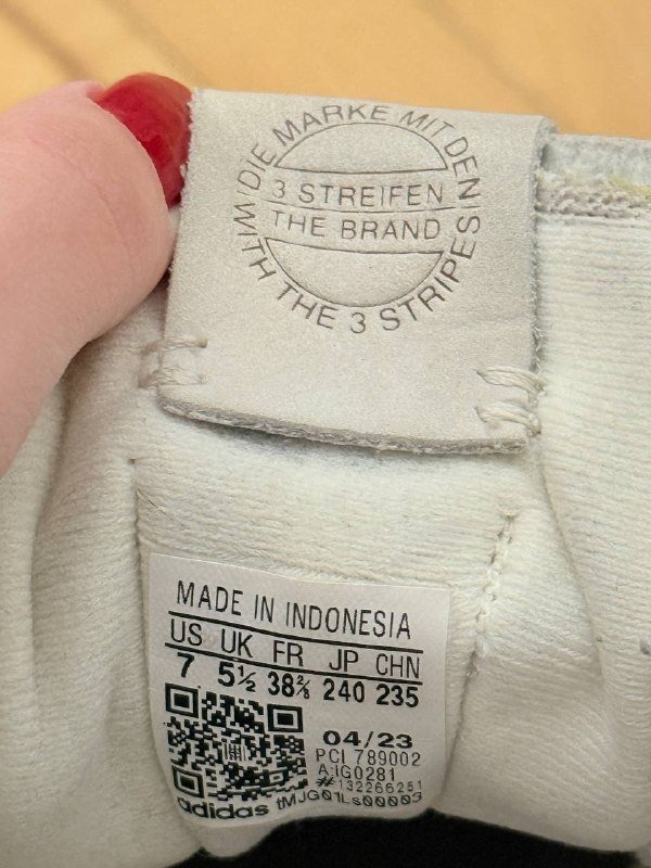 Кроссовки Adidas Forum Bonega W размер 38,5 5