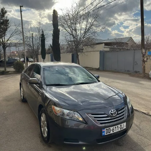 Toyota Camry 2.4 Hybrid