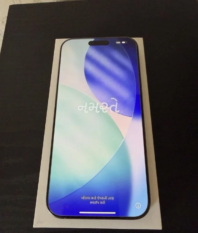 iPhone 16 Pro Max 1TB Natural Titanium