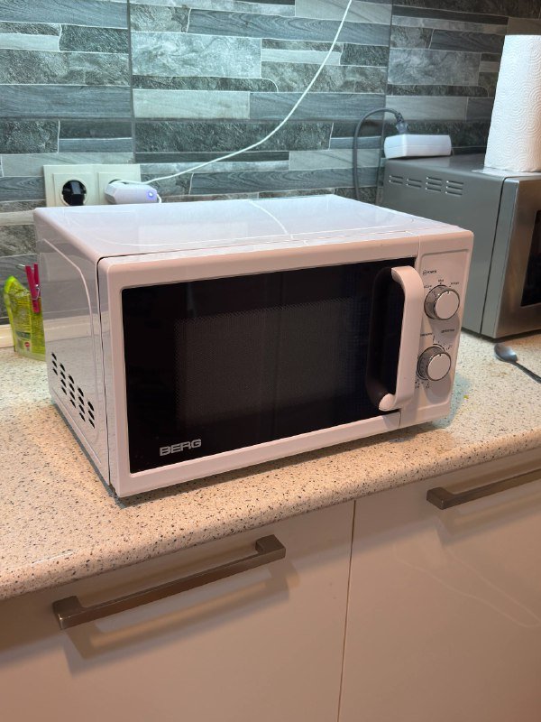 Микроволновка BERG BMW-20W 2