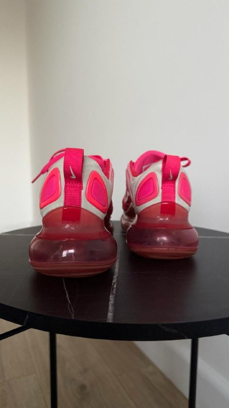 Спортивный бра-топ NEVERLATE, Кроссовки Nike Air Max 720 розовые 7
