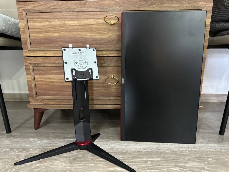 Монитор AOC 24G2SPU/BK для запчастей или восстановления 2