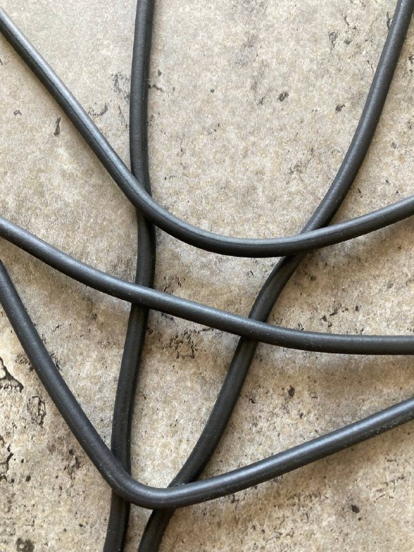 Чокер из резины 2