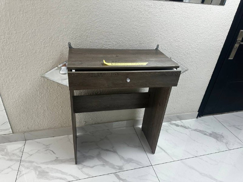 Стол компьютерный