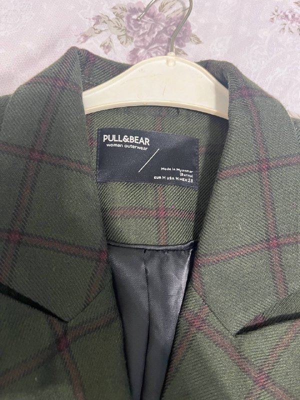 новая куртка 50 L 2