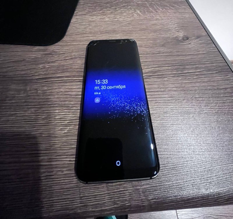 Телефон Samsung s8