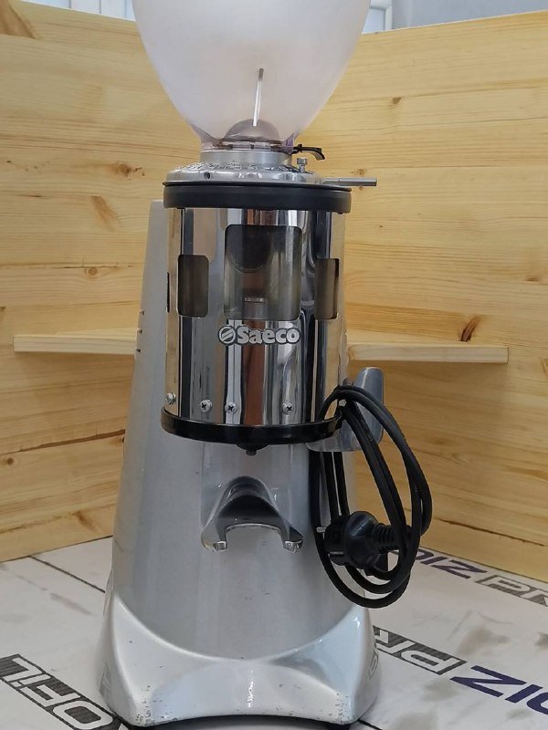 Кофемолка Saeco б/у 1