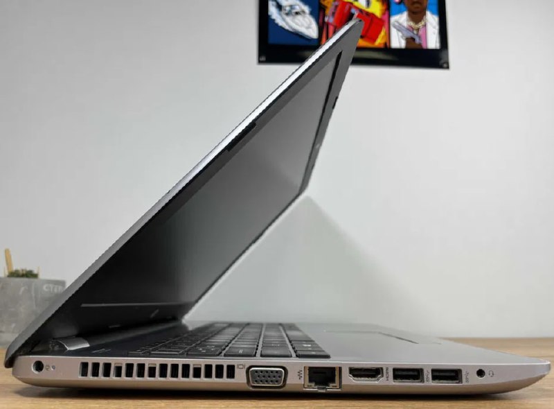 Ультрабук HP 250 G6 15.6" Intel Core i3 16GB DDR4 SSD Windows 10 PRO 3