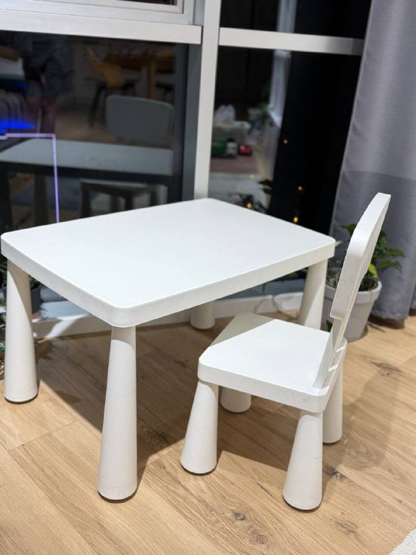 ИКЕА детский стол и стул 2