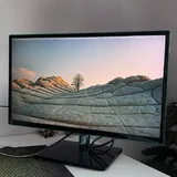 Монитор, компьютерное кресло 1