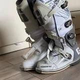 Мотоботы 8