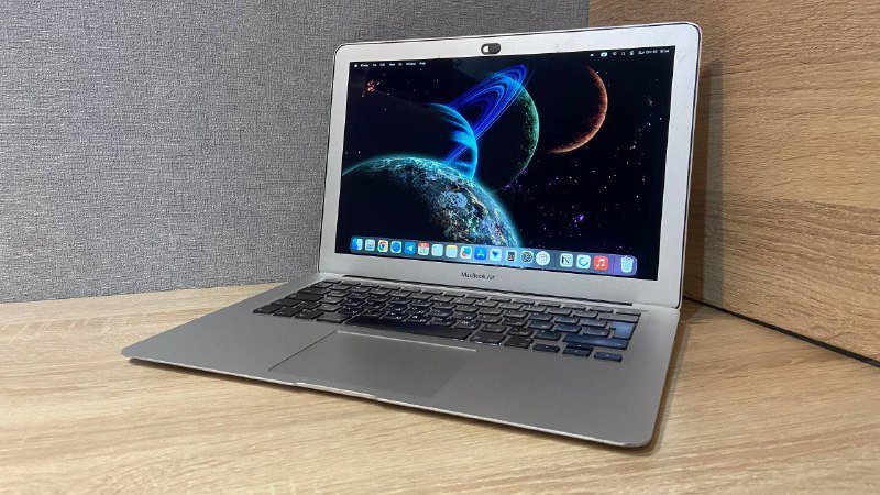 MacBook Air 13 (2014, i5, 4GB, 128GB) 2