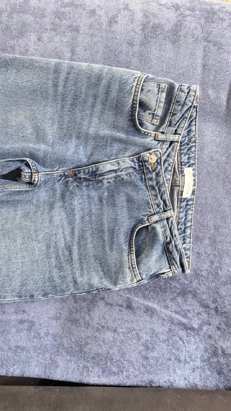 Джинсы Zara размер 28 новые 2