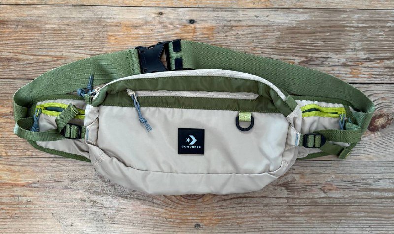 Сумка Mattioli, жакет Zara, рубашка, платье Lime, джинсы Levi’s, сумка Converse 9