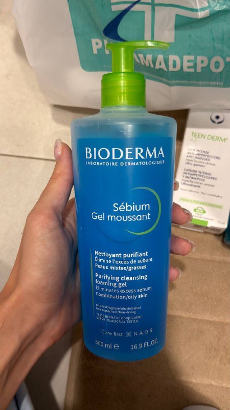 Умывалка Bioderma Sebium Gel Moussant, крем Bioderma Sebium Sensitive