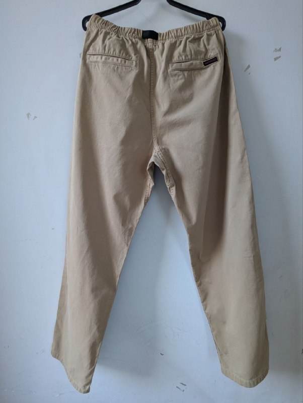 Куртка Baracuta, Худи Carhartt WIP, Штаны Gramicci, Свитер Nike, Куртка Levi's 6