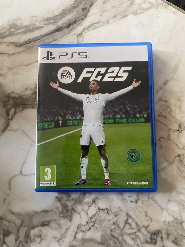 PS5, 2 геймпада, игра FC25, провода