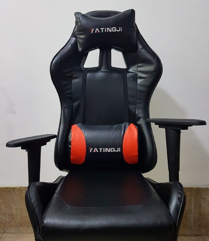 Геймерское игровое кресло 2