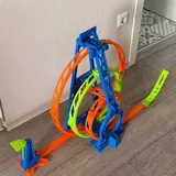 Станции Hot Wheels: кольцо, 3 Loops, водная 4