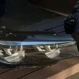 LED-фары BMW G20 оригинал, комплект 2