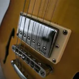 Электрогитара с хамбакерами 4