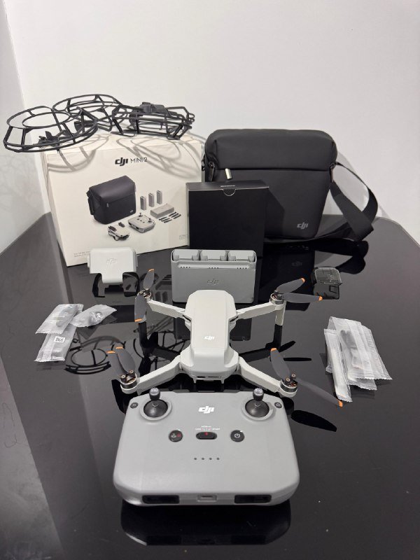 DJI Mini 2 Fly More Combo дрон, пульт, аккумуляторы, аксессуары 3