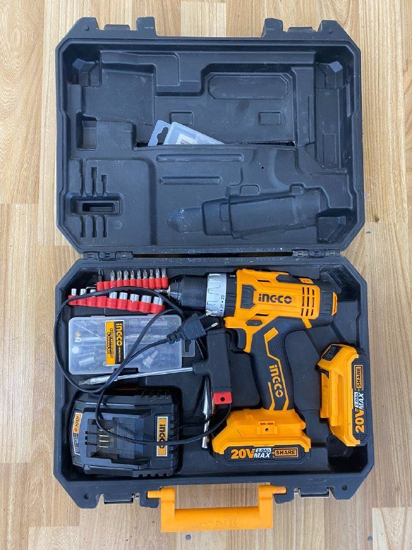 Шуруповерт INGCO CDLI 2003