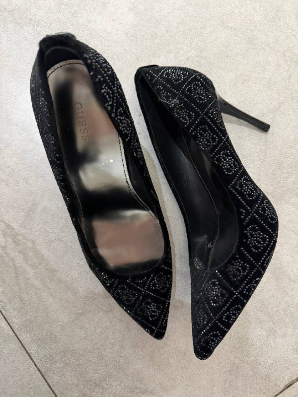 Туфли Guess 40 размер