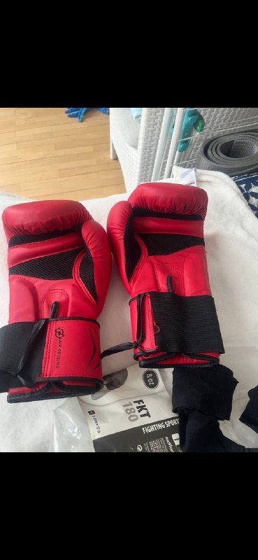 Беспроводные наушники JBL, Боксерские перчатки 5