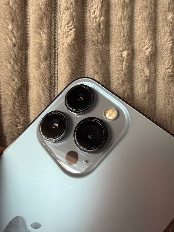 IPhone 13 Pro 128 ГБ, с зарядкой и 2 чехлами 6