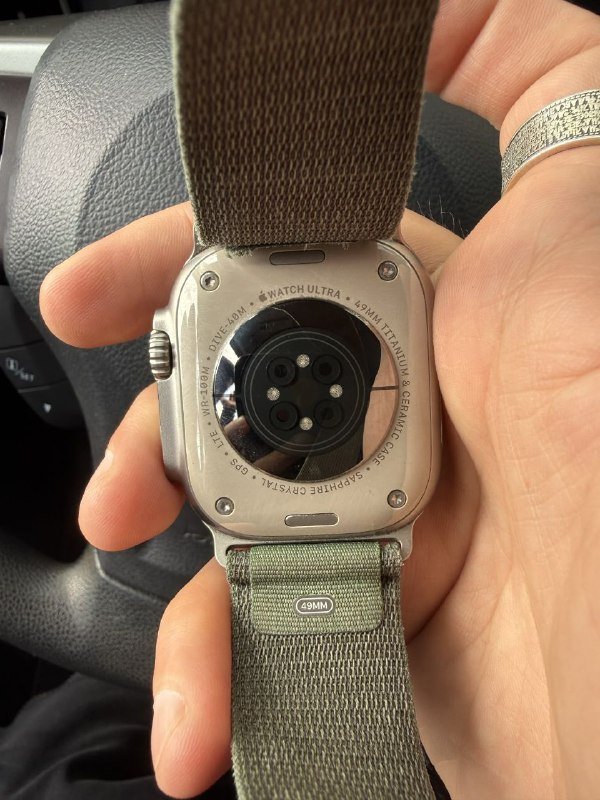 Apple Watch Ultra 2 4