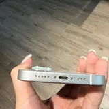 iPhone 14 128 GB 4