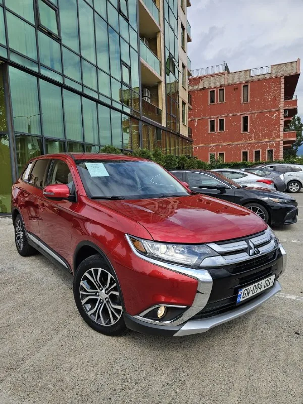 Mitsubishi Outlander SE, зимняя резина 1