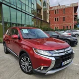 Mitsubishi Outlander SE, зимняя резина 1