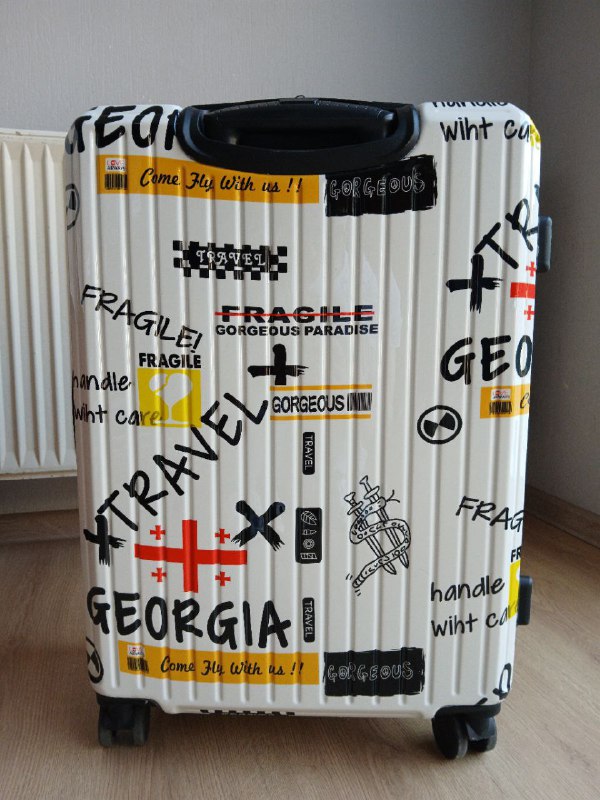 Новый чемодан 60 cm 24 inch 2