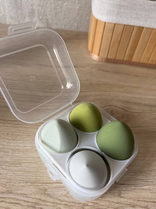 Мягкие бигуди, тонирующий мусс, блеск для волос, спонжи для макияжа, корзинка, подсвечник, доска для закусок 4