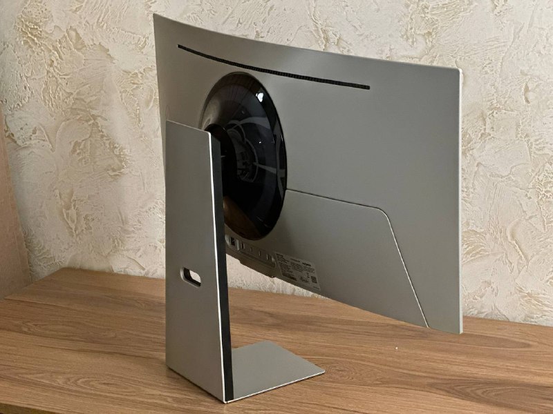 Samsung 34'' Odyssey OLED G8 Monitor 2