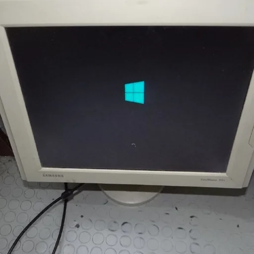 Samsung SyncMaster 151s монитор VGA 4:3