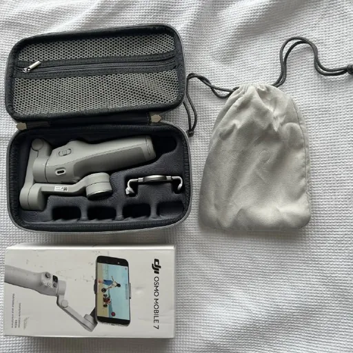 DJI OSMO MOBILE 7 მყარი ქეისით