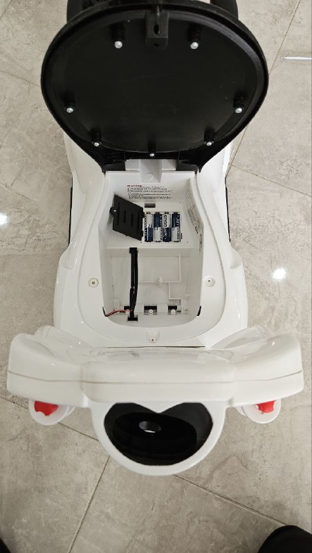 Детский автомобиль толокар BMW M5 2022 3