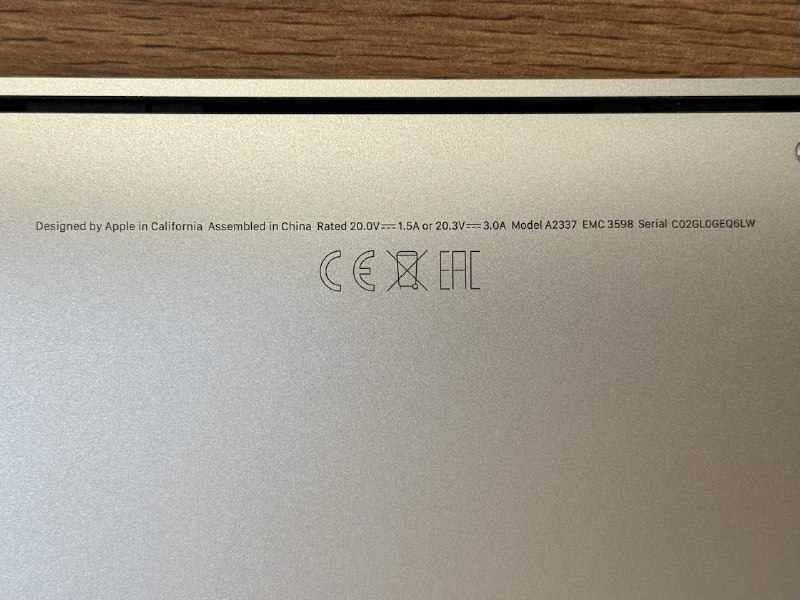 MacBook Air M1 8Гб 5