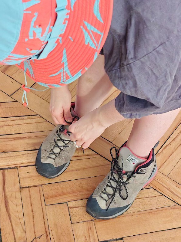 Походные ботинки Dolomite размер 37–38