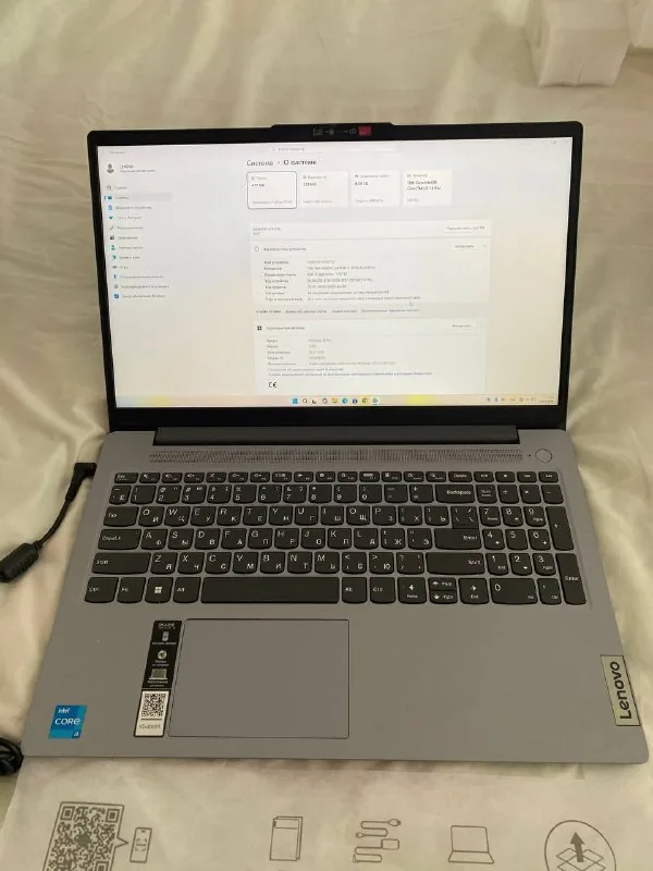 Ноутбук Lenovo 1