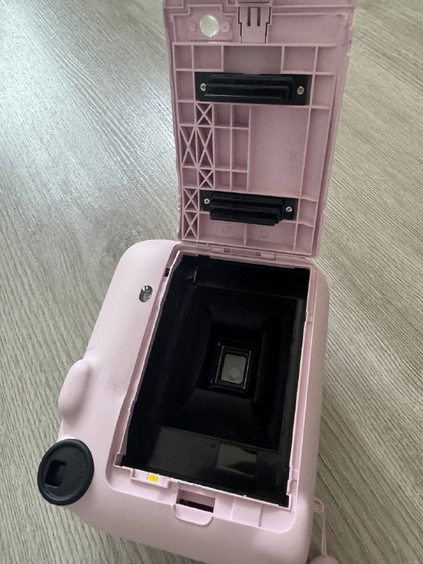 Полароид Instax mini 12 4