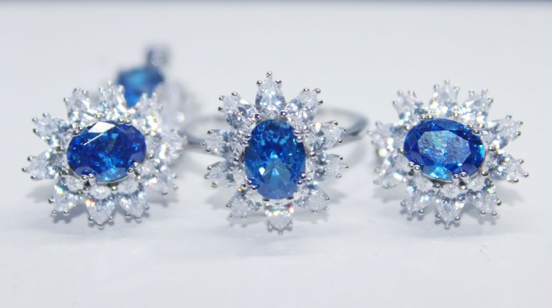 Серебряные комплекты кольца серьги 5