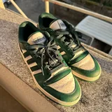Кроссовки Adidas, шлепки Puma 1