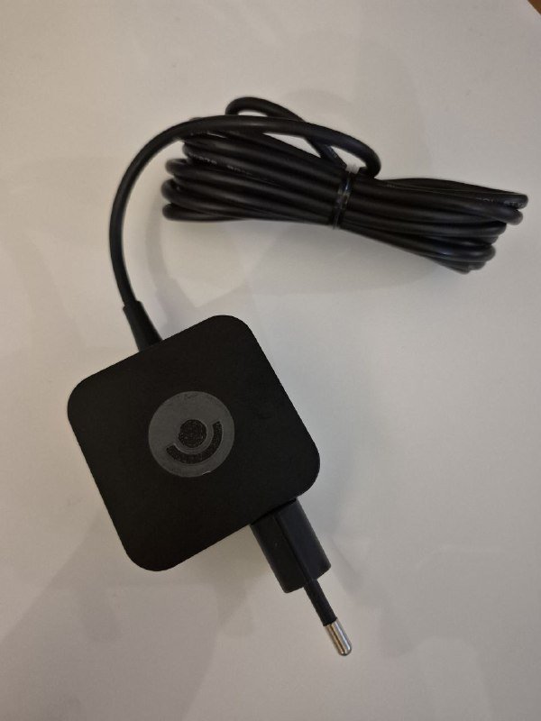 Оригинальное зарядное устройство 45 Вт для Steam Deck